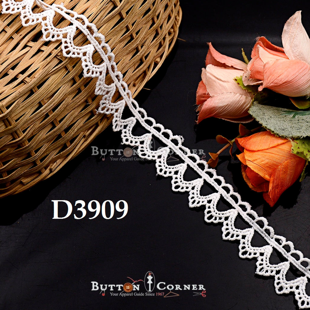 Shuttle One Side Border Lace