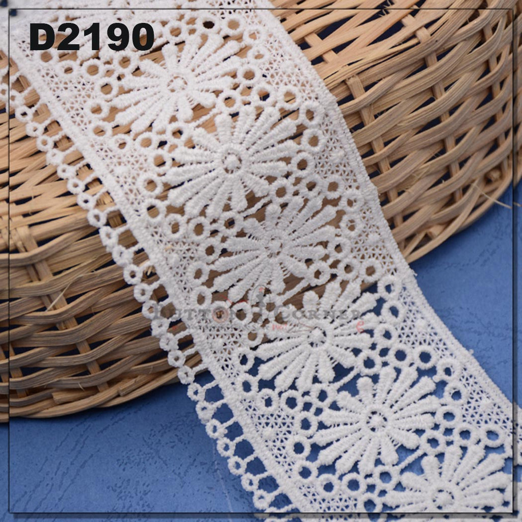 Shuttle One Side Border Lace