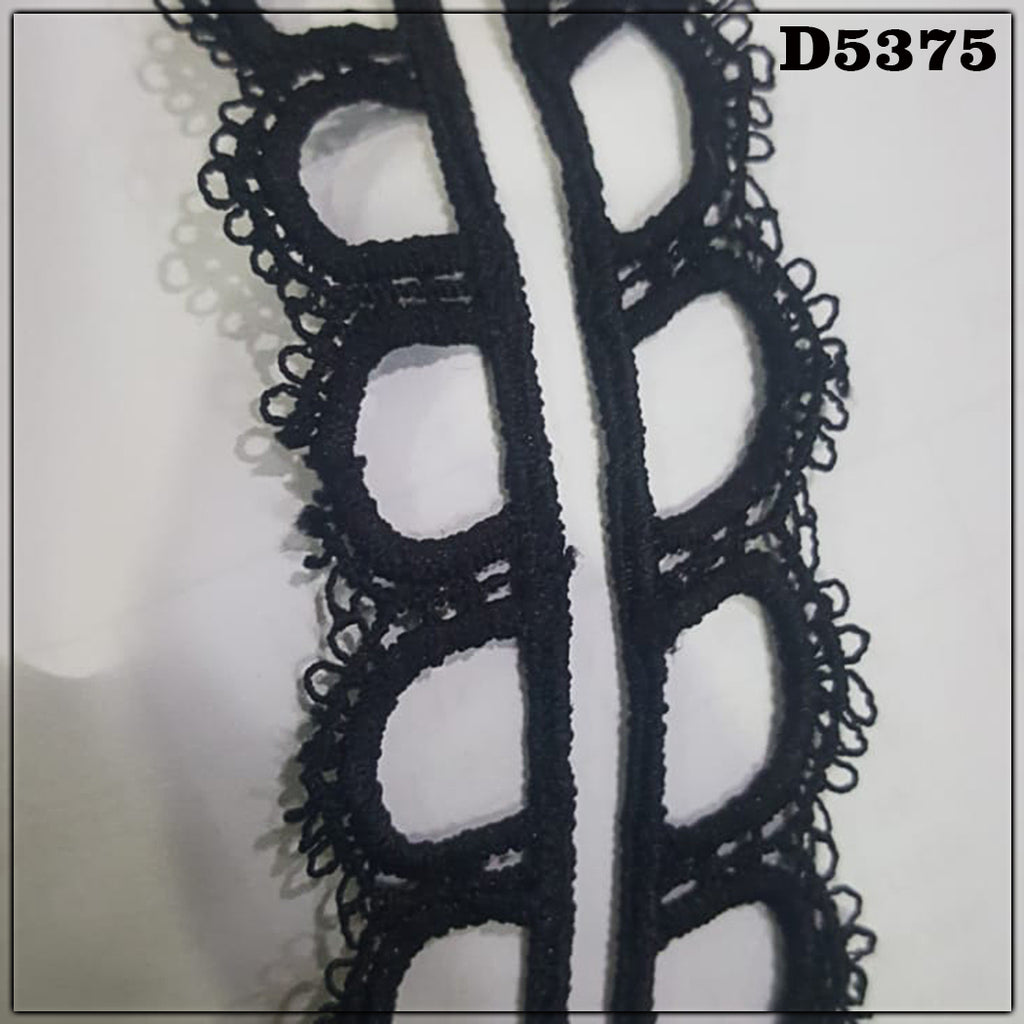 Shuttle One Side Border Lace