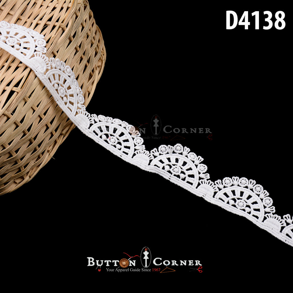 Shuttle One Side Border Lace