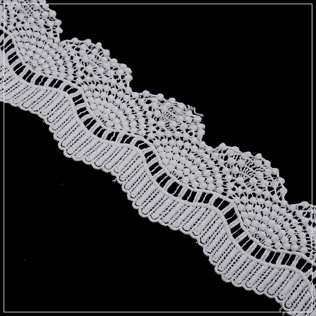 Shuttle One Side Border Lace