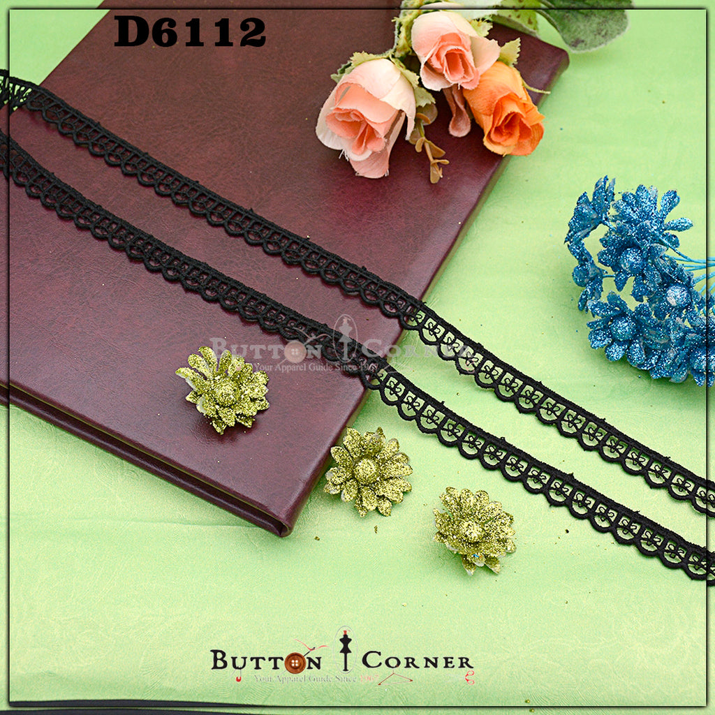 Shuttle One Side Border Lace