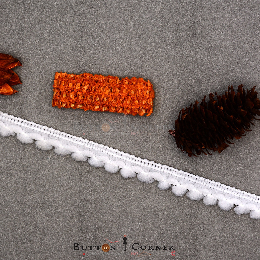 One Side Wool Ball Lace