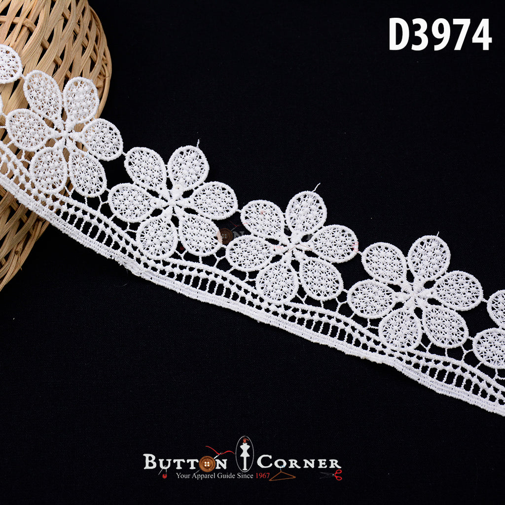 Shuttle One Side Border Lace