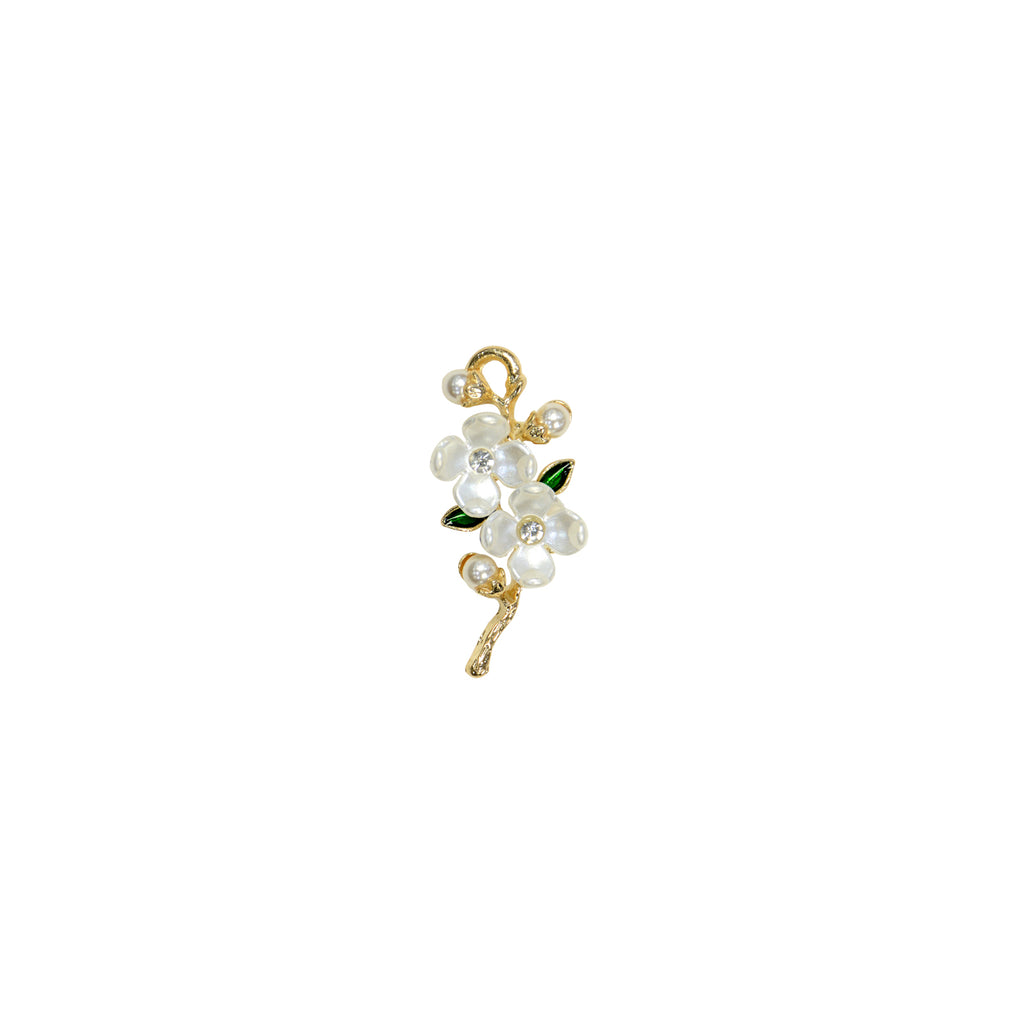 Elegant Flower With Pearl Hanging