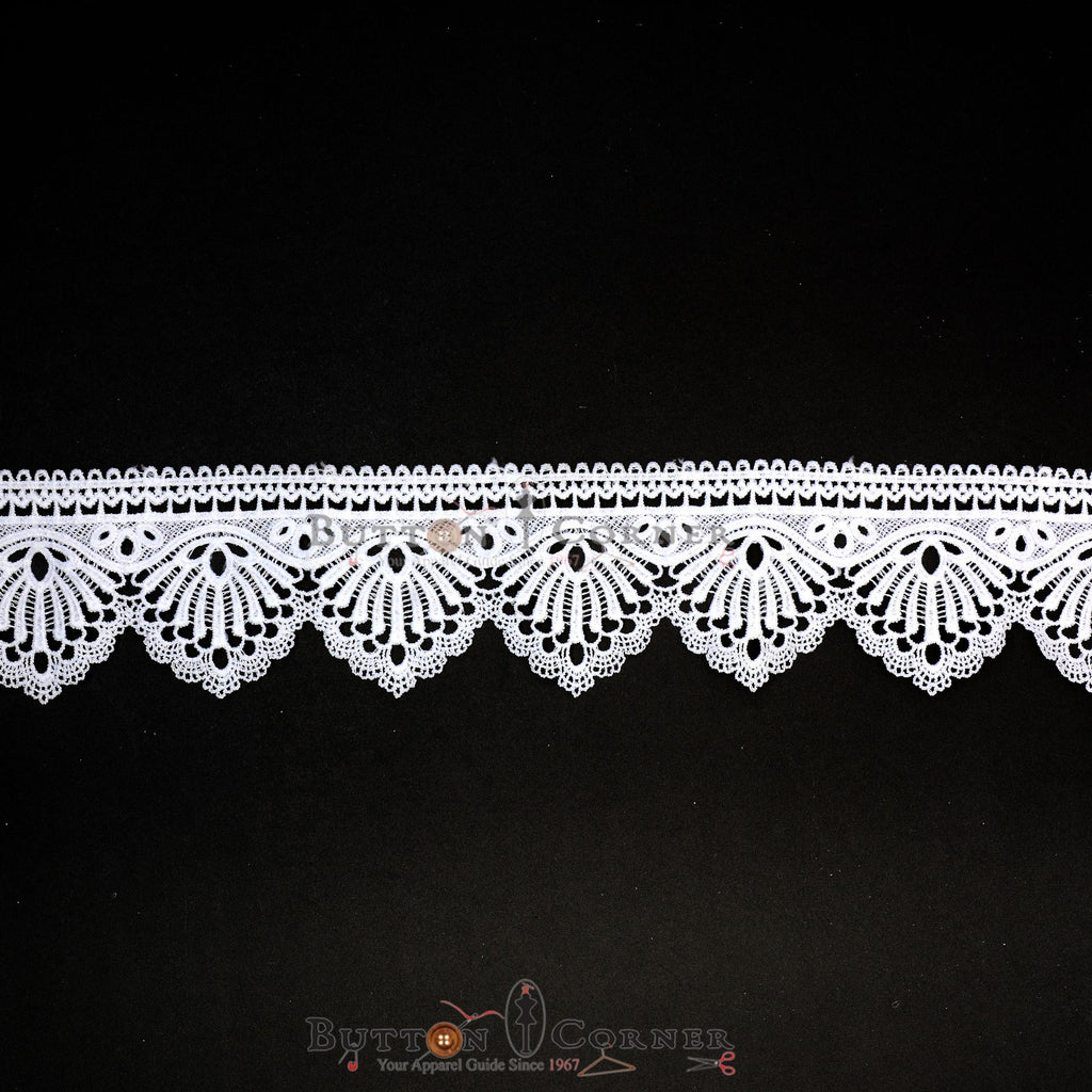 One Side Border Shuttle Lace