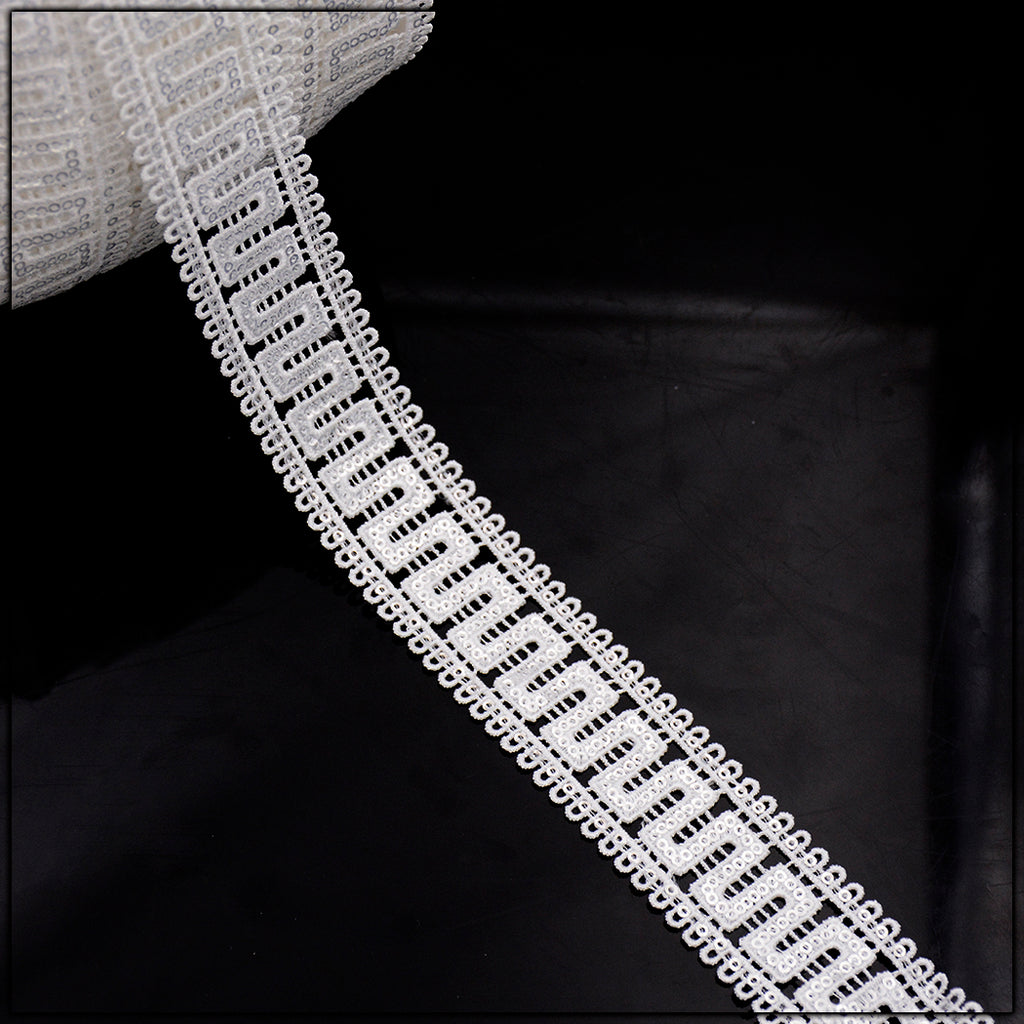 Double Side Border Shuttle Sequence Lace