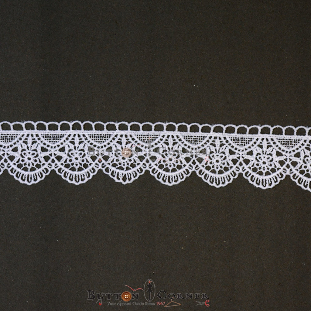 One Side Border Shuttle Lace