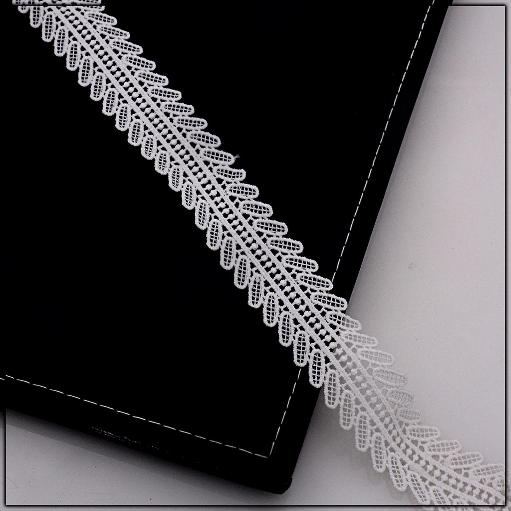 Double Side Border Shuttle Lace