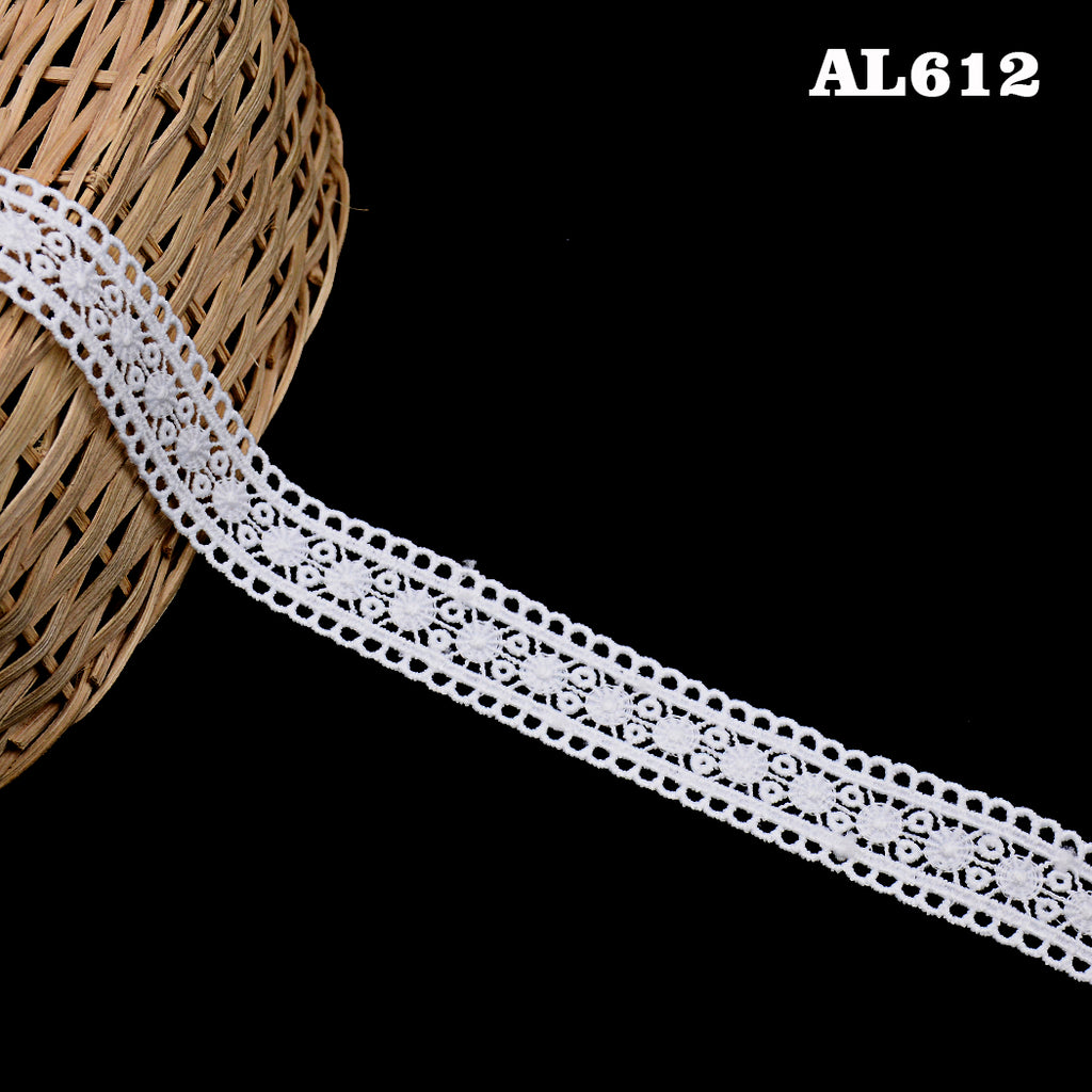 Double Side Border Shuttle Lace