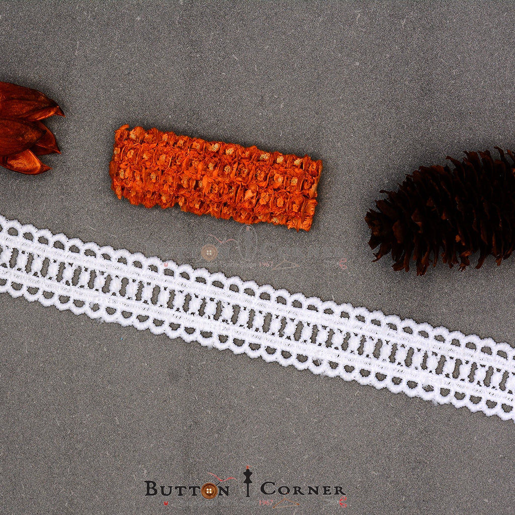 Double Side Border Shuttle Lace