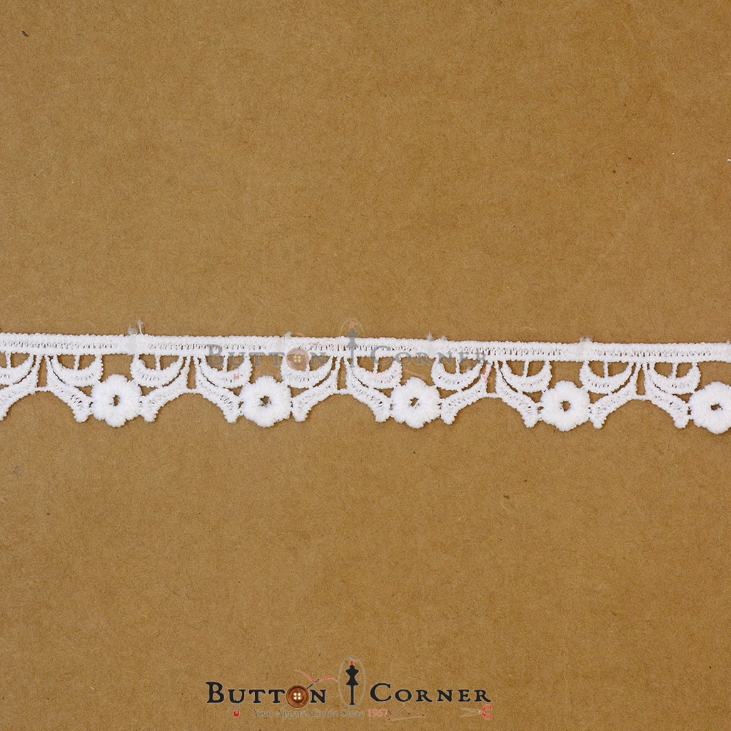One Side Border Shuttle Lace