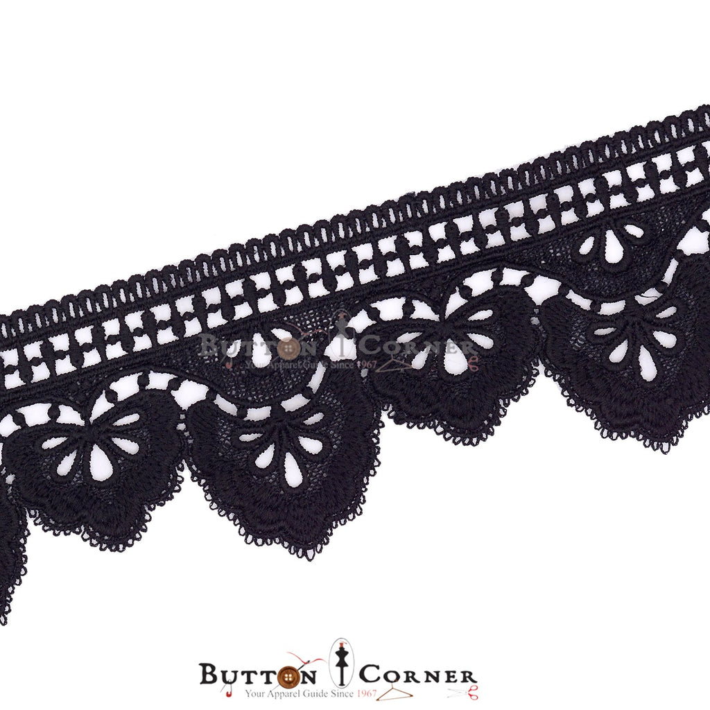 One Side Border Shuttle Lace