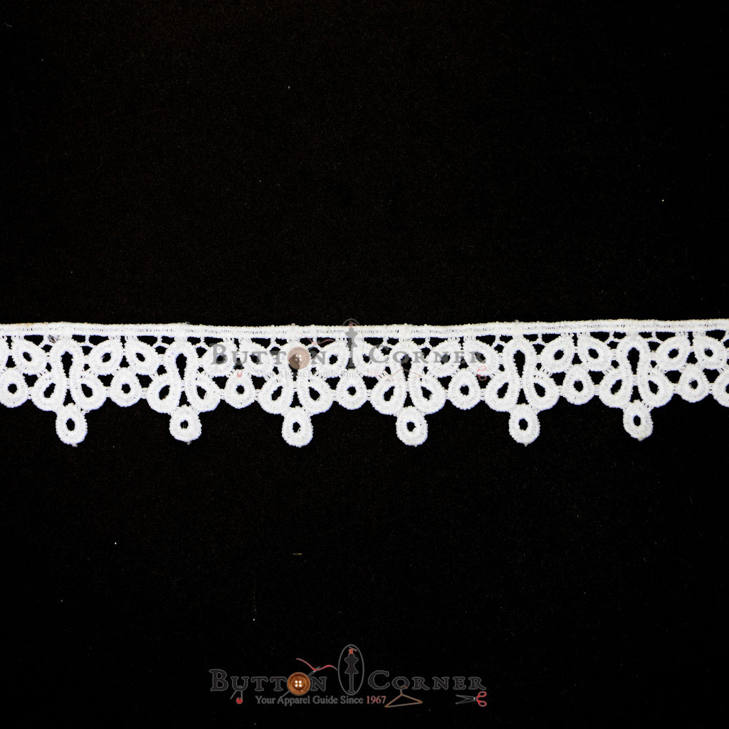 One Side Border Shuttle Lace