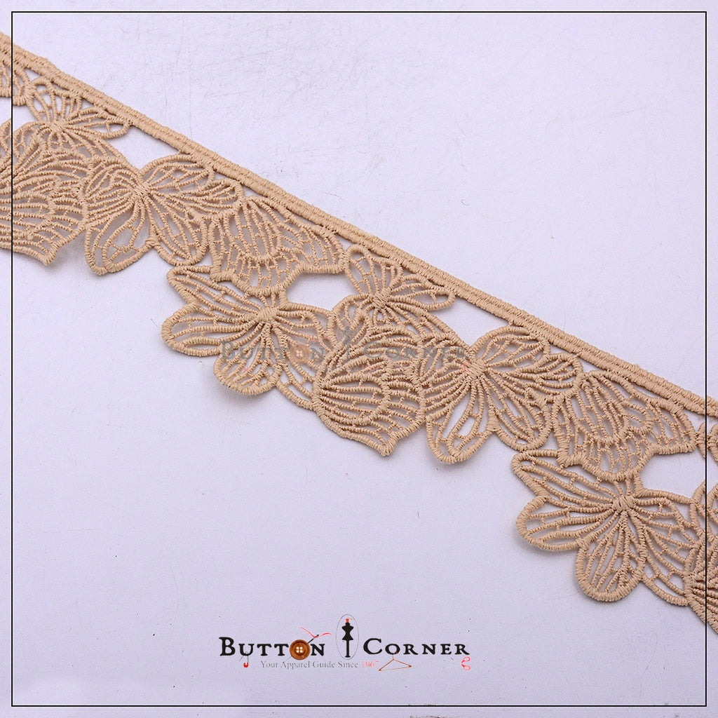 One Side Border Shuttle Lace