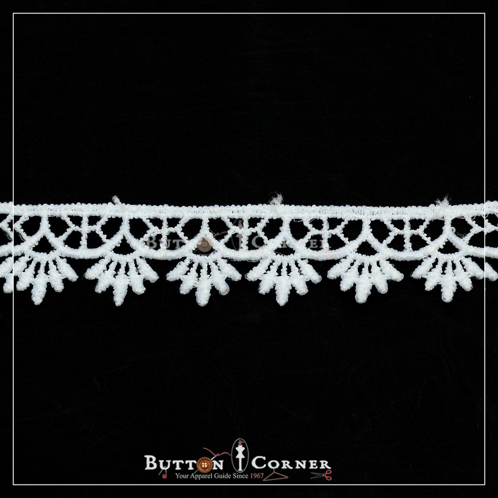 One Side Border Shuttle Lace
