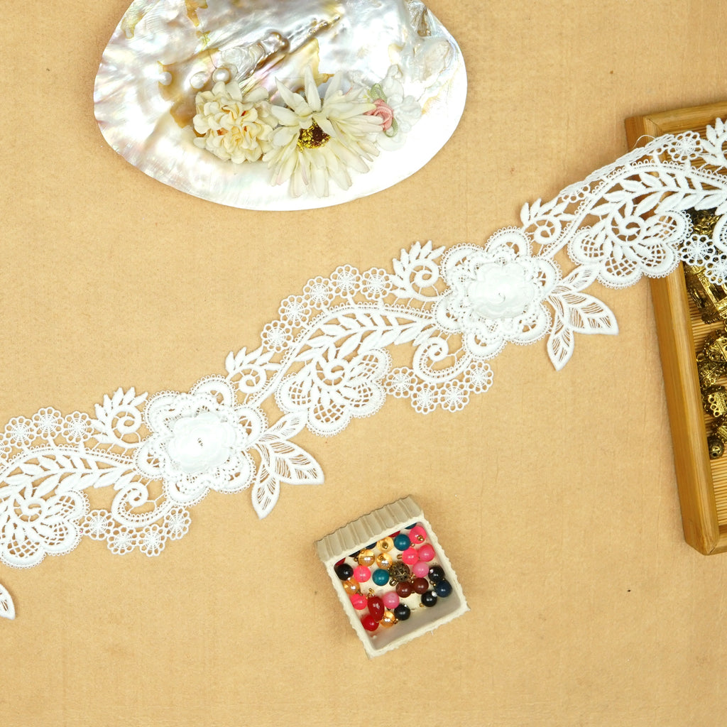 Flower Design Shuttle Lace