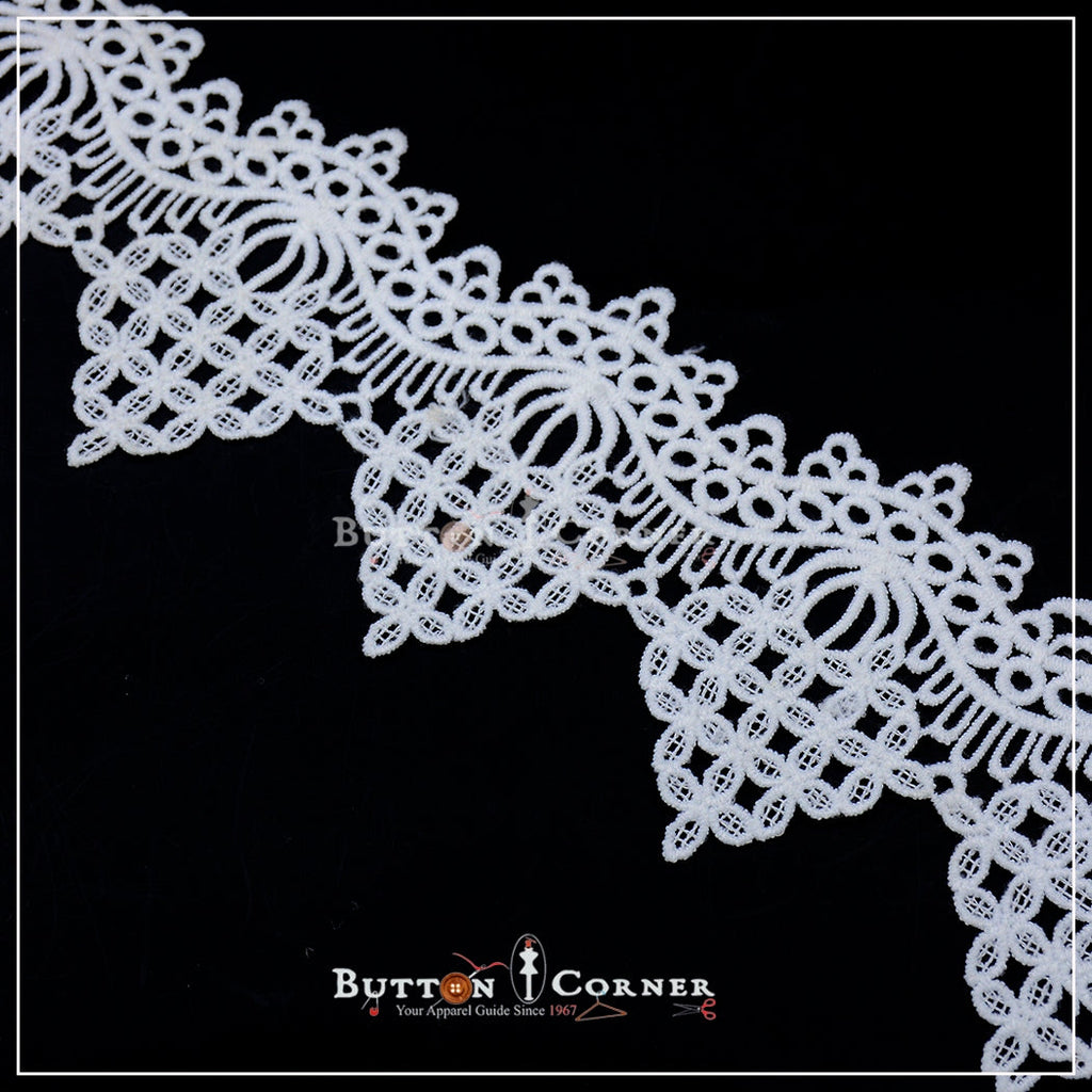 One Side Border Shuttle Lace