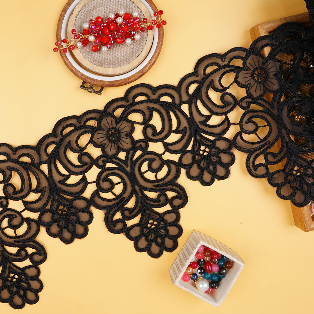 One Side Border Organza Lace