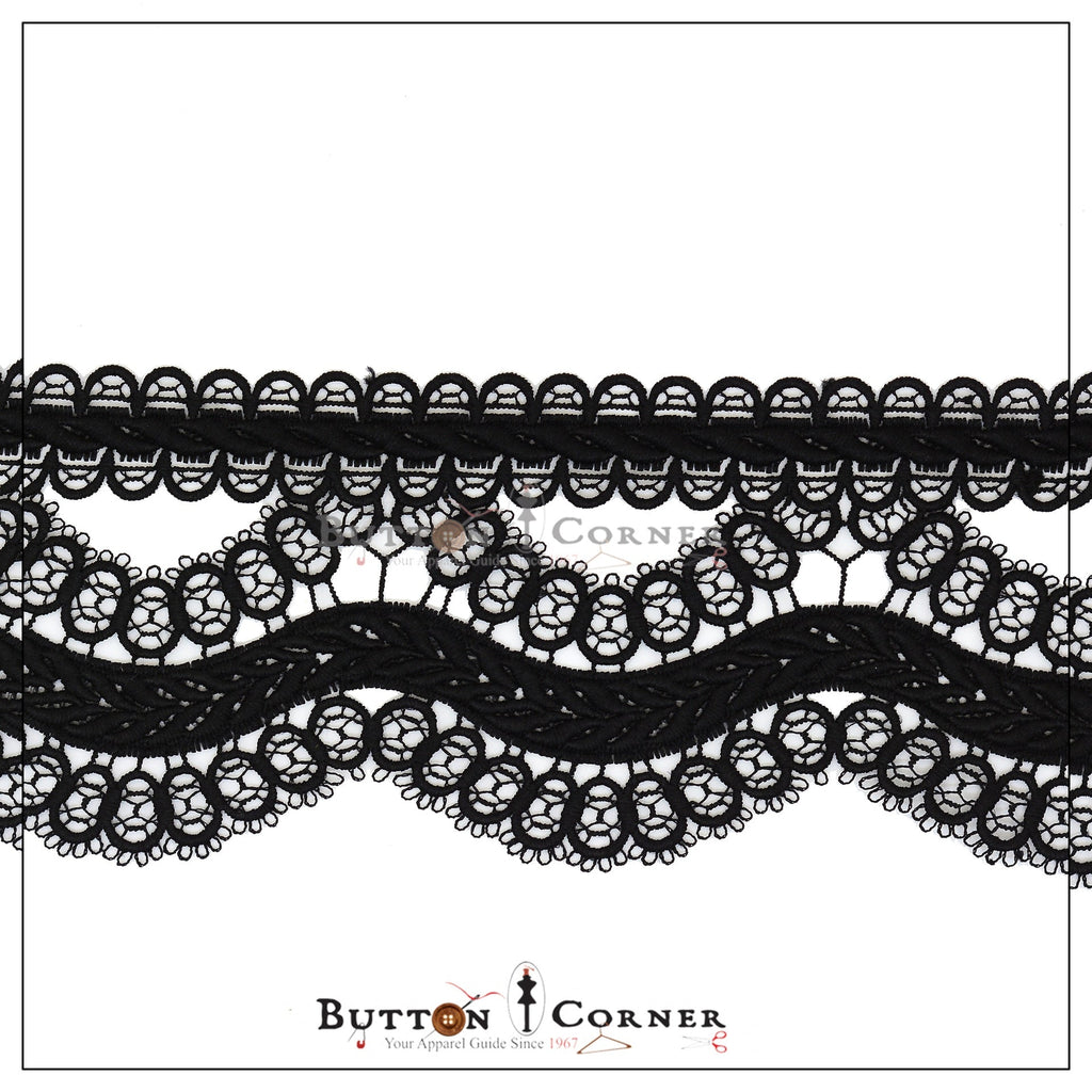One Side Border Shuttle Lace
