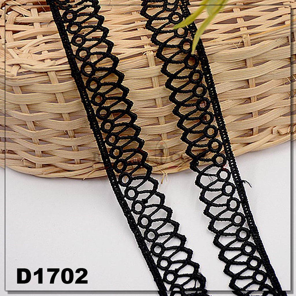 Shuttle One Side Border Lace