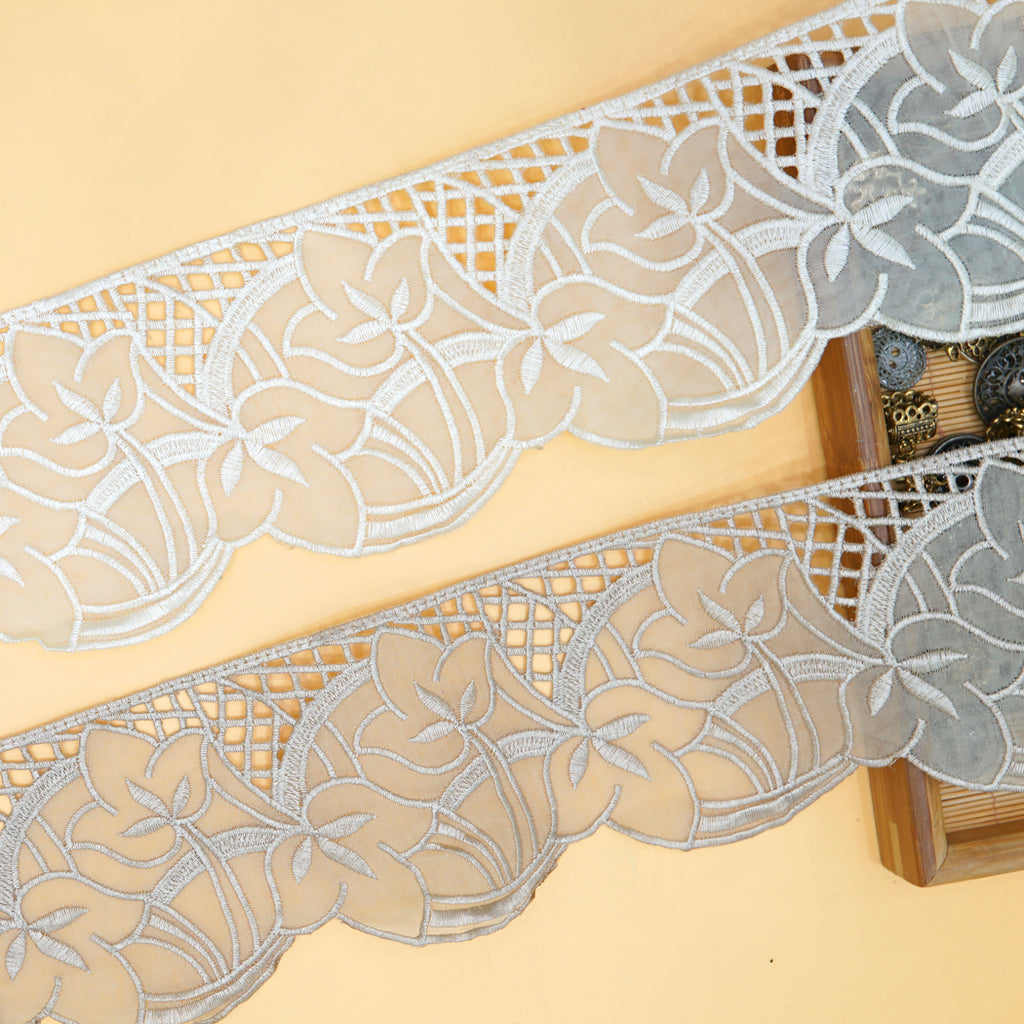 One Side Border Organza Lace