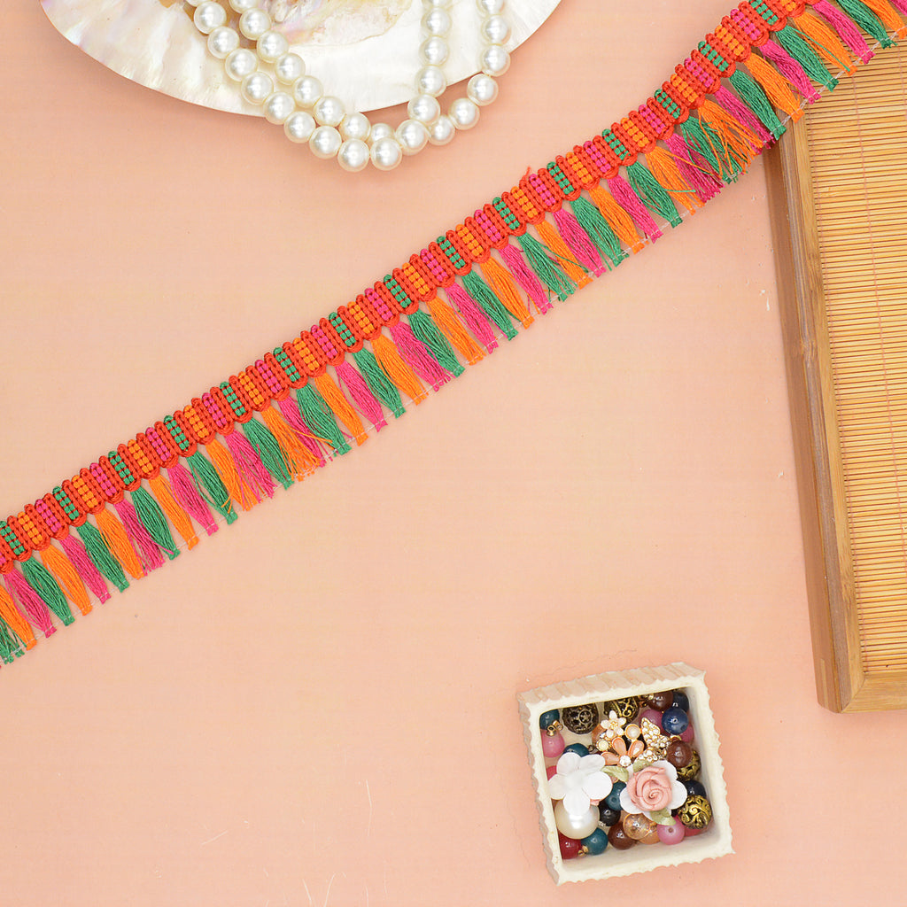 One Side Border Hanging Lace