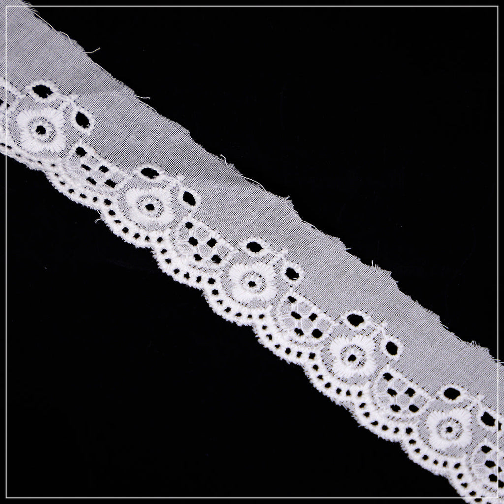 Cotton One Side Border Lace