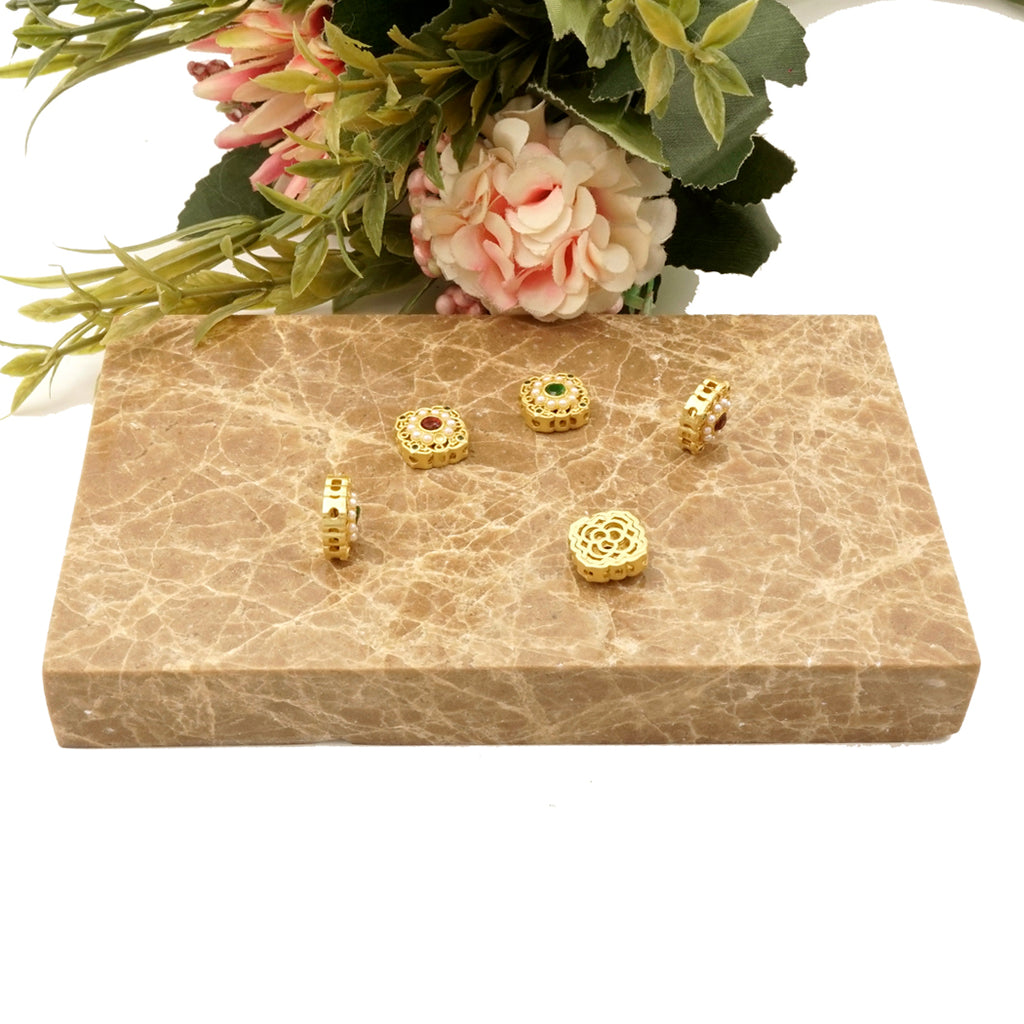 Four-Leaf Flower Design Beads
