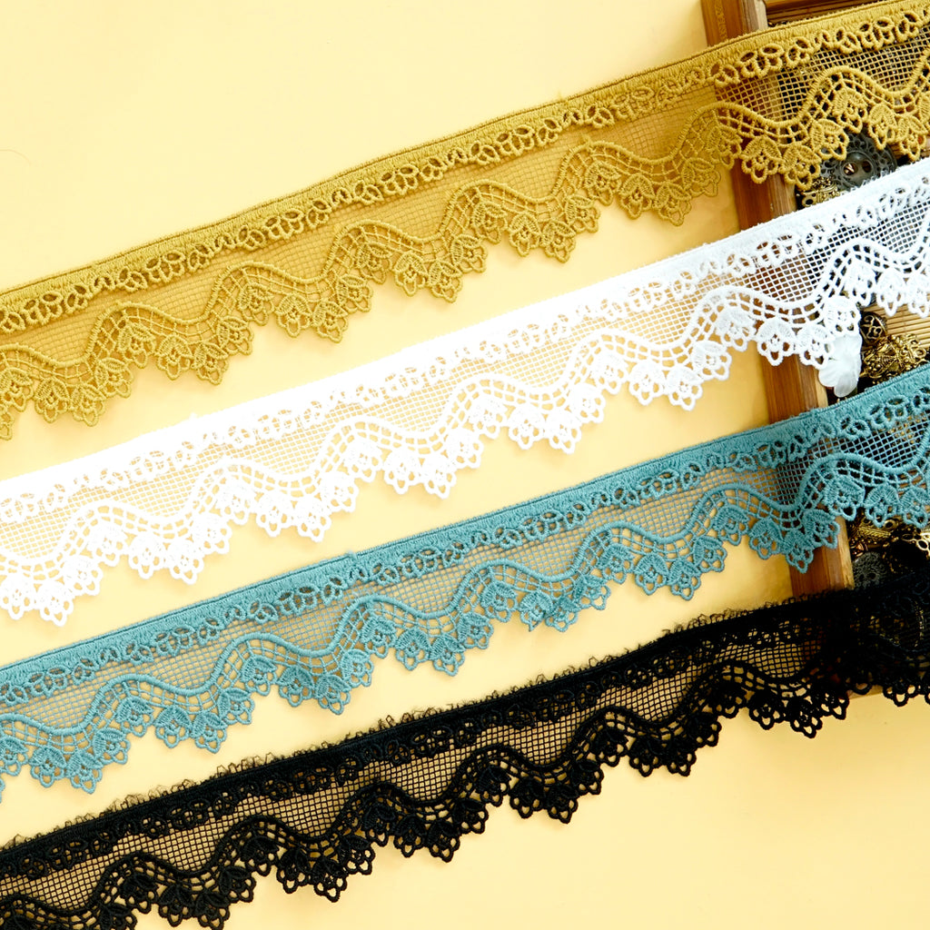 Shuttle Net Lace In Color