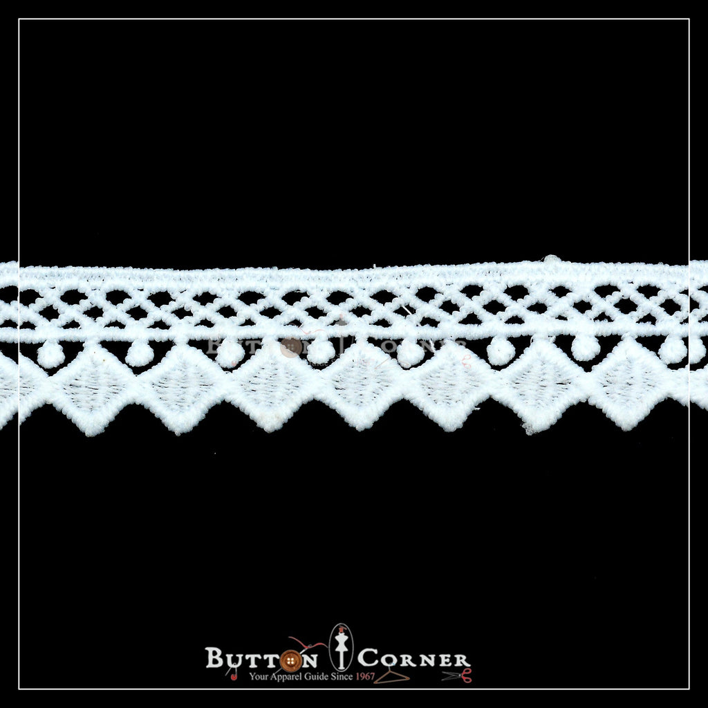 One Side Border Shuttle Lace