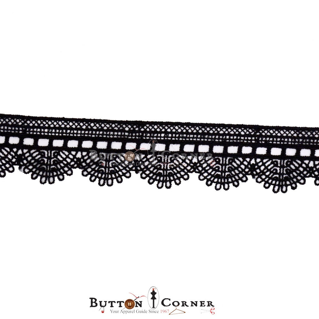 One Side Border Shuttle Lace