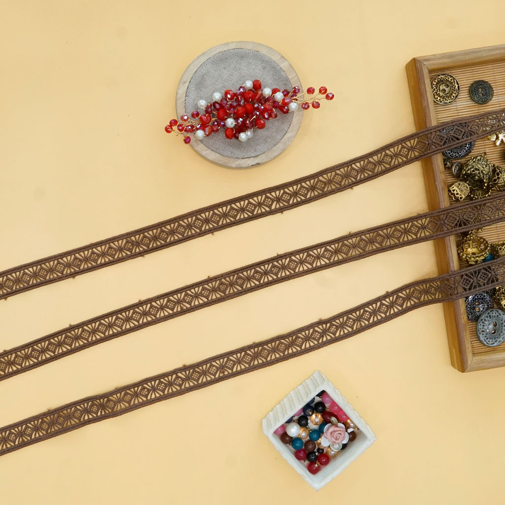 Double Side Border Shuttle Lace