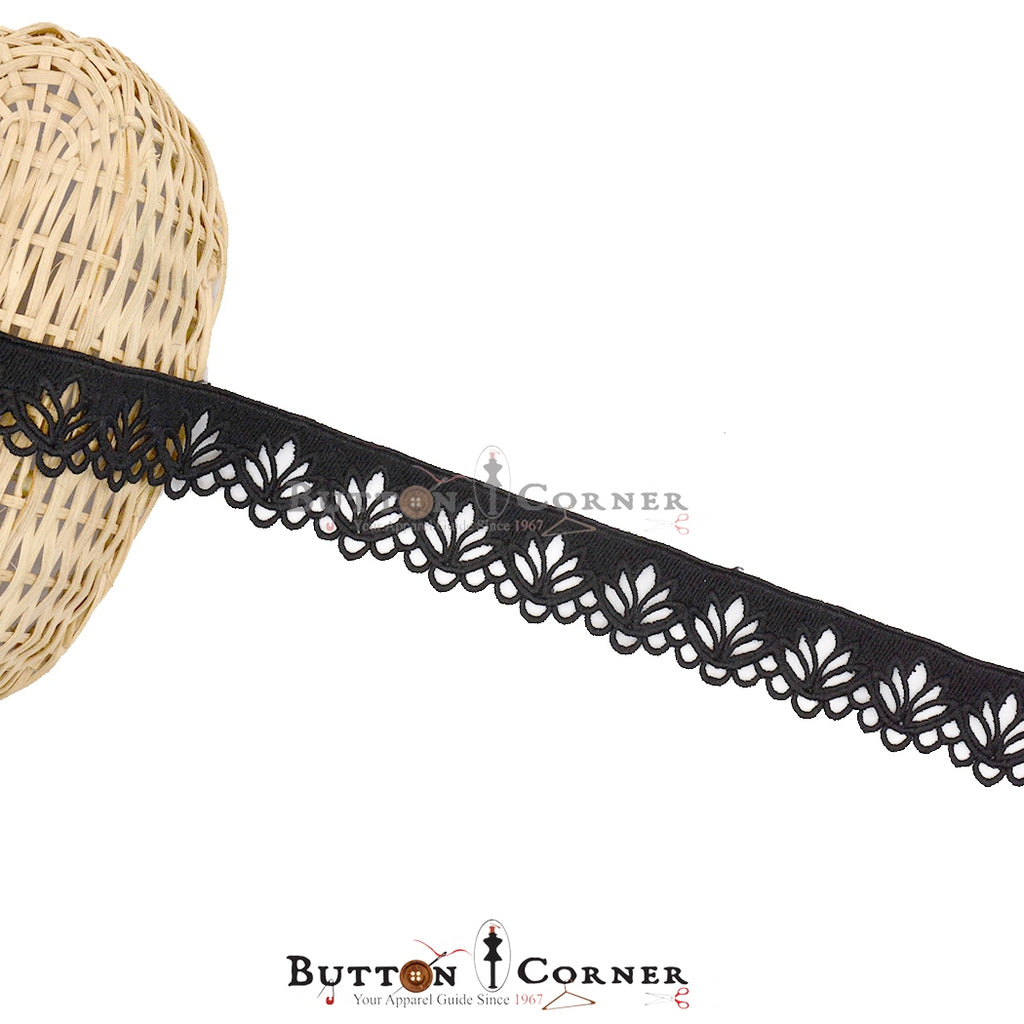 One Side Border Shuttle Lace