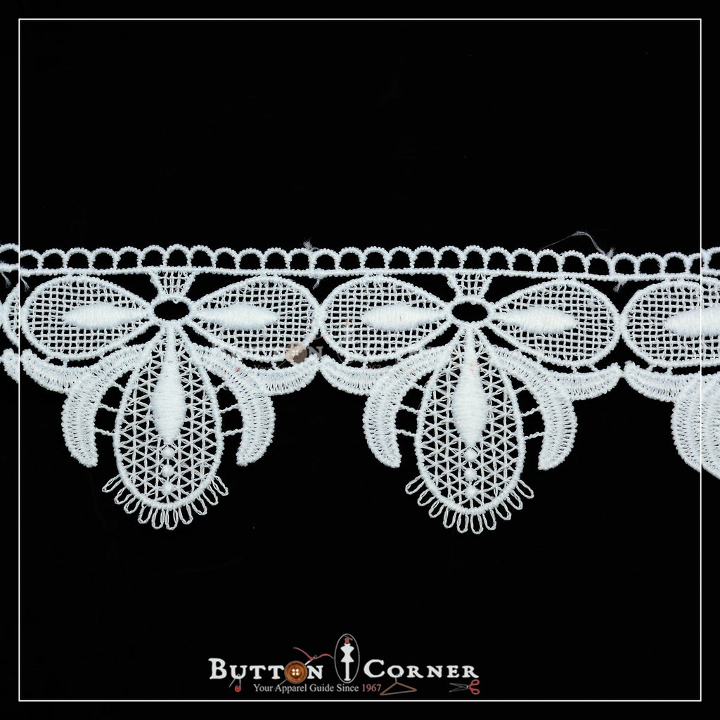 One Side Border Shuttle Lace