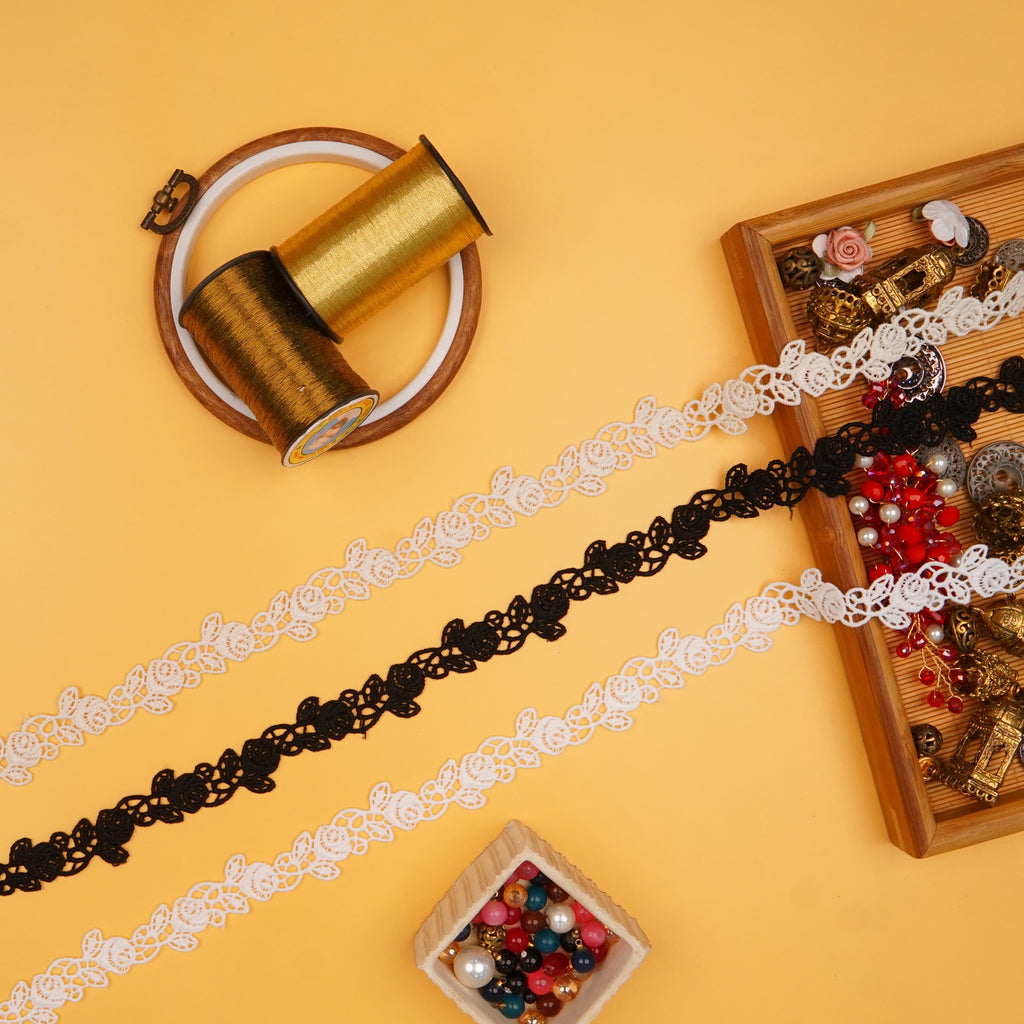 Flower Design Shuttle Lace