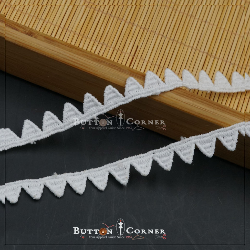 Shuttle One Side Border Lace