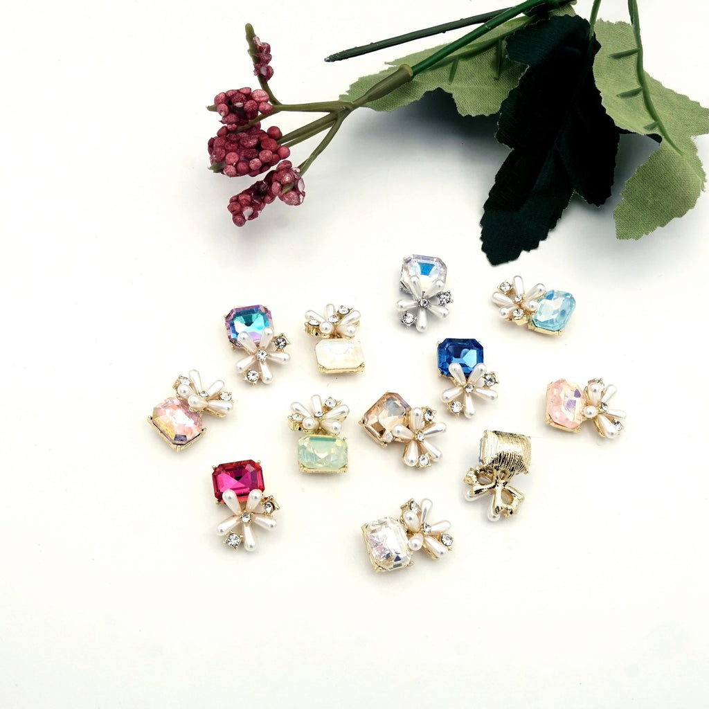 Flat Base Fancy Pearl & Crystal Button