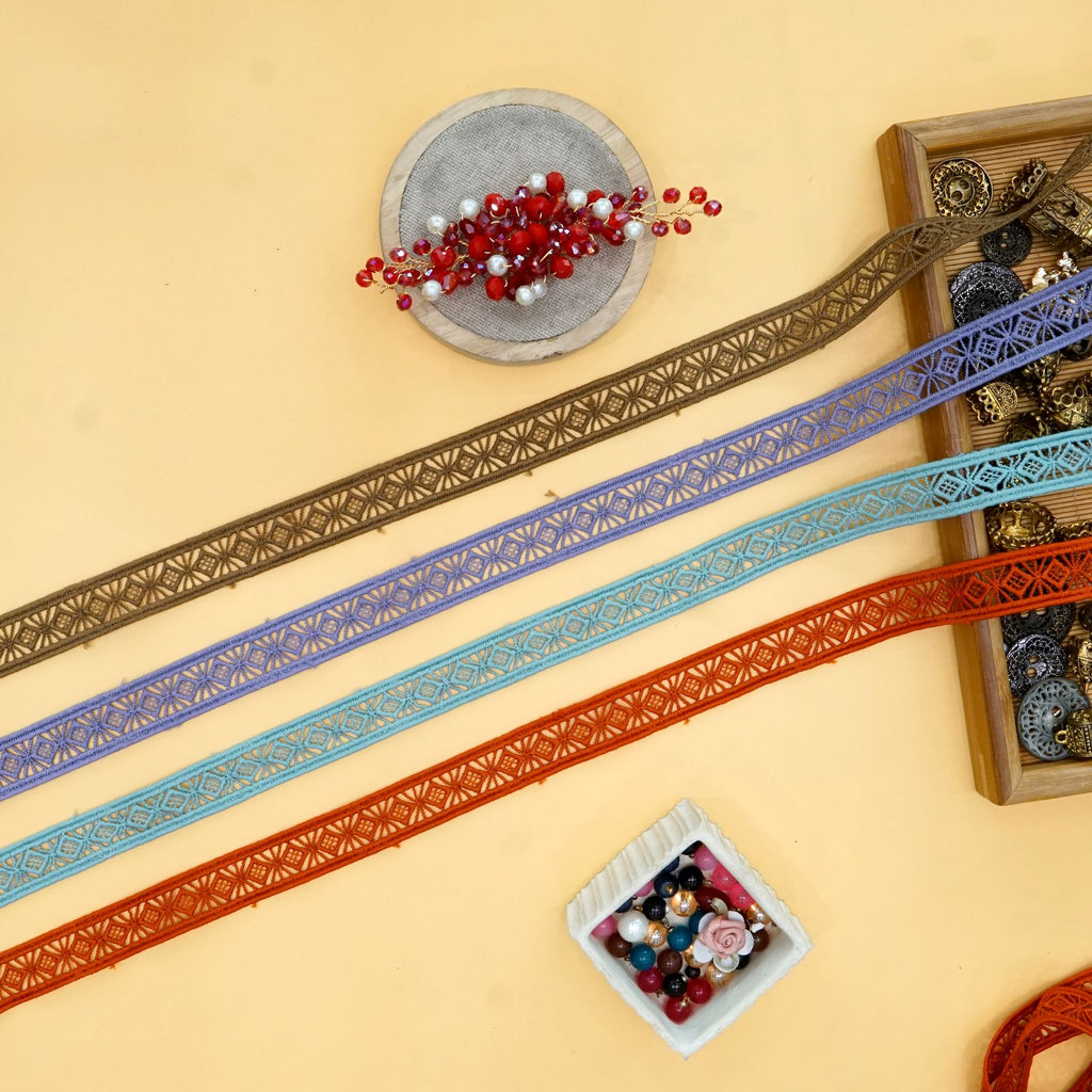 Double Side Border Shuttle Lace