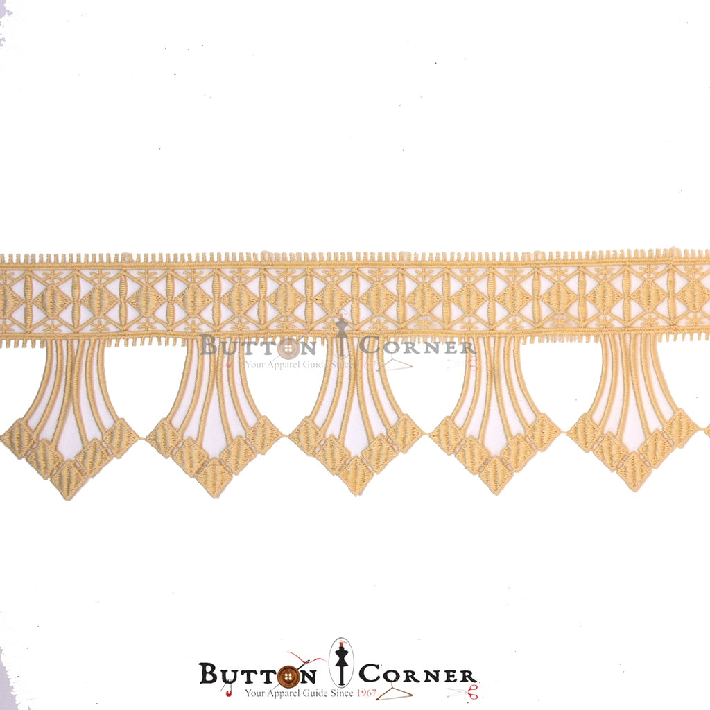 One Side Border Shuttle Lace