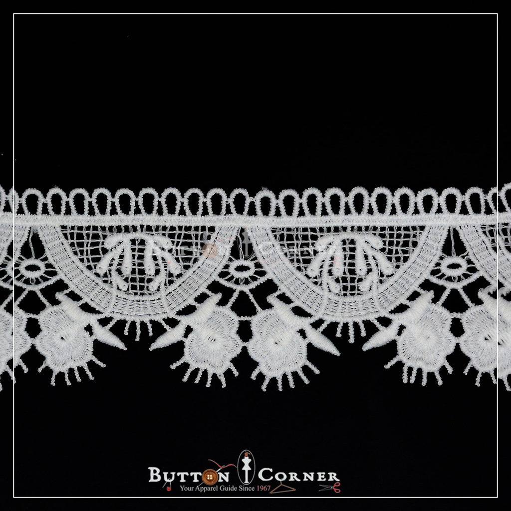 One Side Border Shuttle Lace