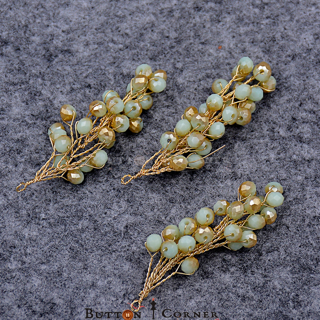 Fancy Twig Bunch Pearl Button