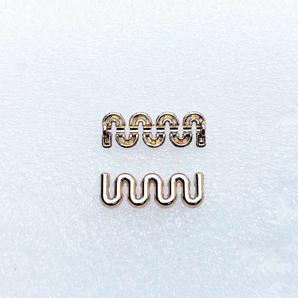 Zigzag Design Metal Bar Pin