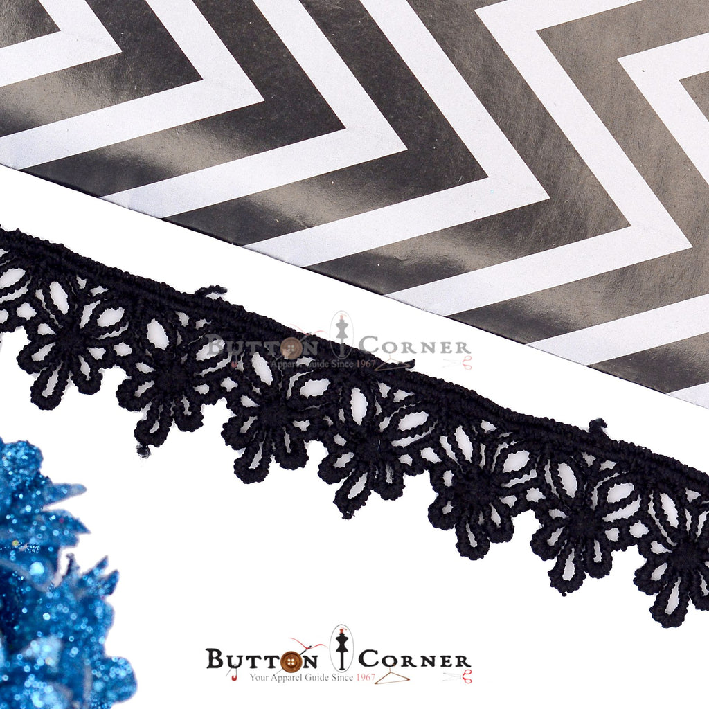 Shuttle One Side Border Lace