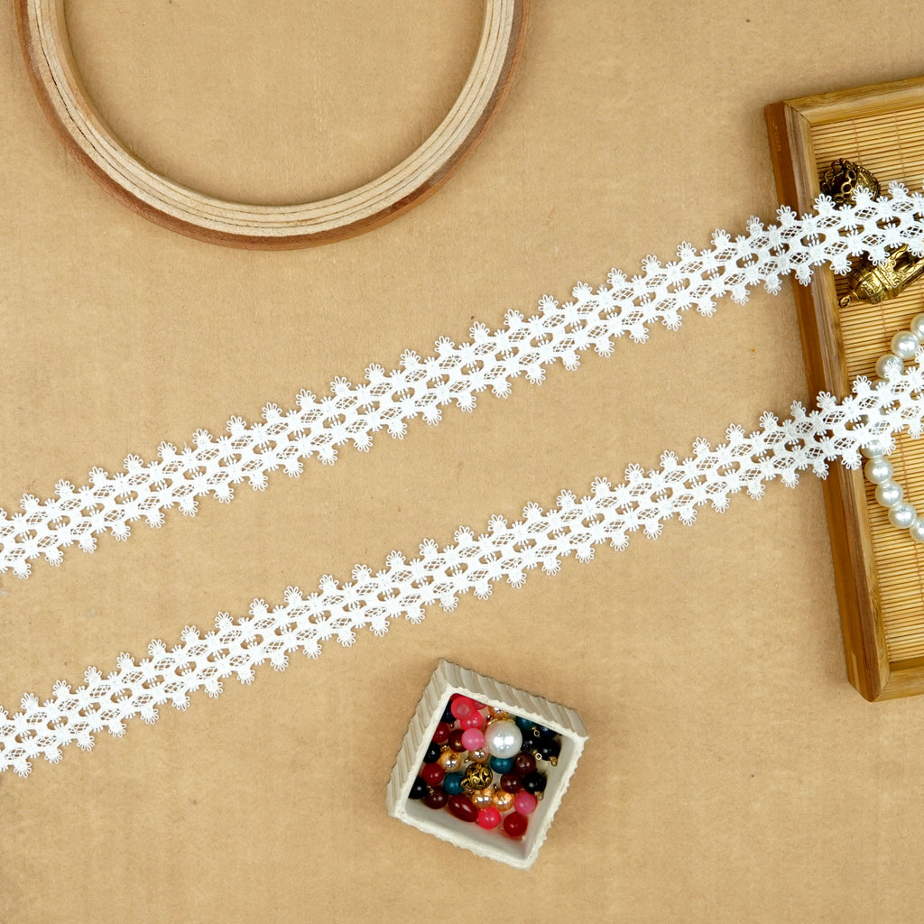 Double Side Border Shuttle Lace
