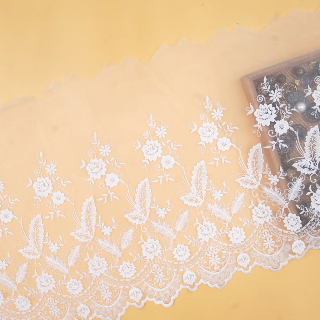 One Side Border Organza Lace