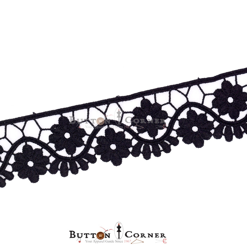 One Side Border Shuttle Lace