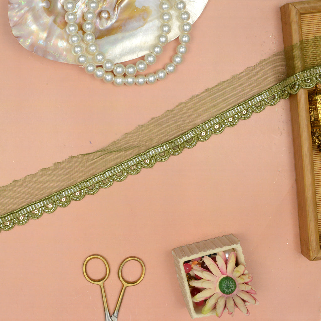 جانب واحد من الدانتيل قطع الحدود دانا