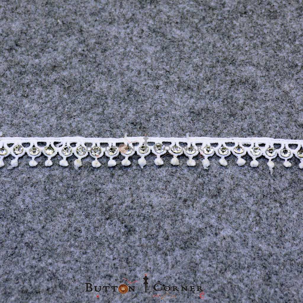 One Side Border Stone Shuttle Lace