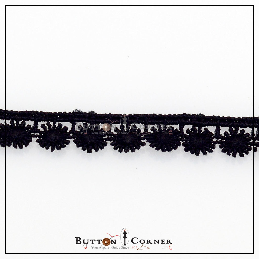 One Side Border Shuttle lace